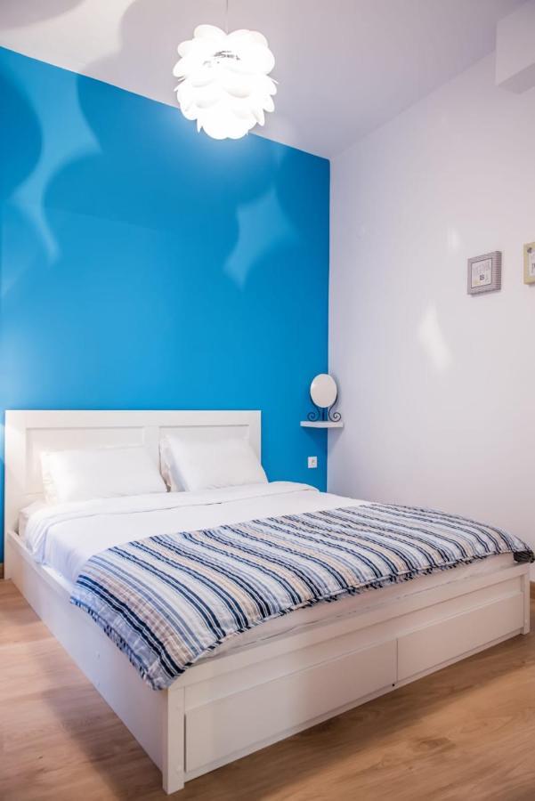 Ferienwohnung Blue Geranium With Private Backyard Thessaloniki Exterior foto